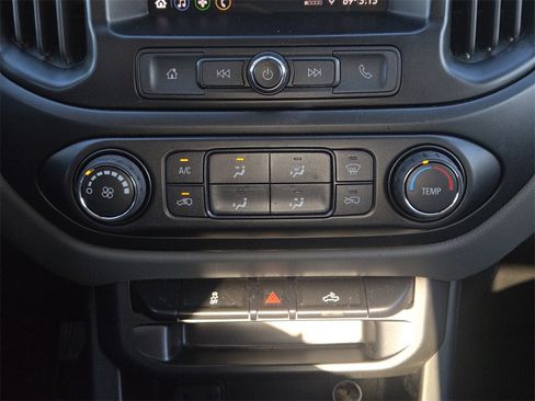 Used 2020 Chevrolet Colorado W/T w/ WT Convenience Package image 14