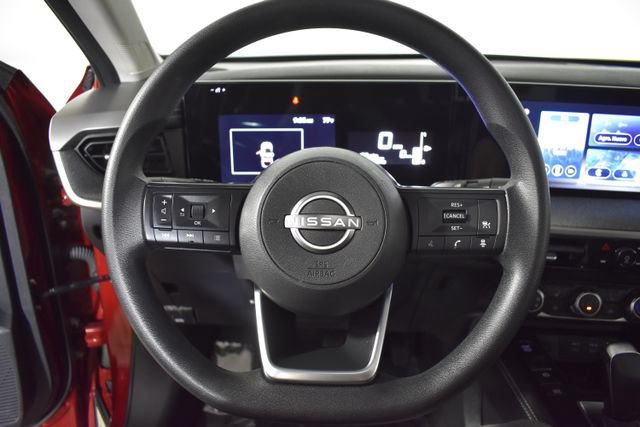 Certified 2025 Nissan Kicks SV w/ SV Premium Package AWD/4WD image 13