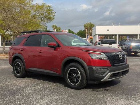 Certified 2023 Nissan Pathfinder Rock Creek image 2