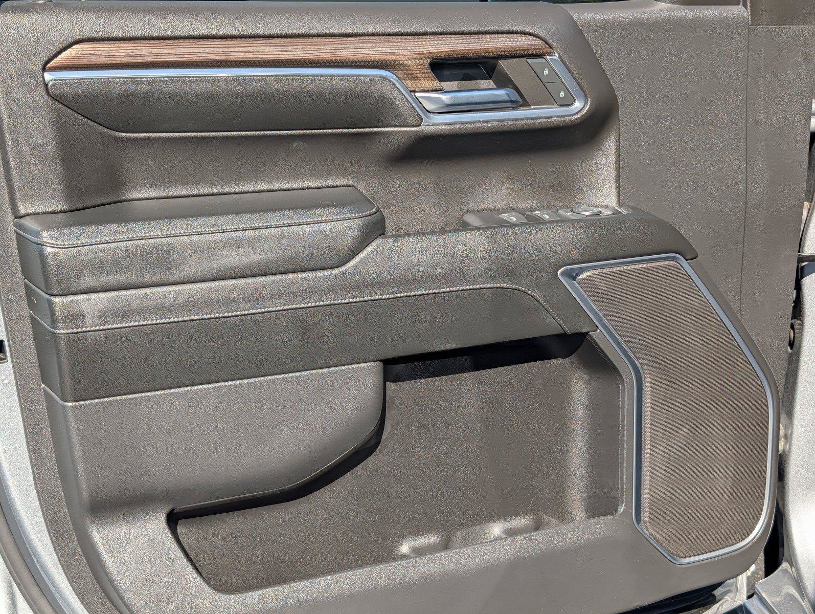 Used 2024 Chevrolet Silverado 1500 LT w/ Protection Package RWD image 15
