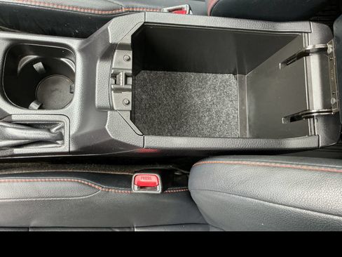 Used 2018 Toyota RAV4 SE w/ Power Extra Value Package AWD/4WD image 26