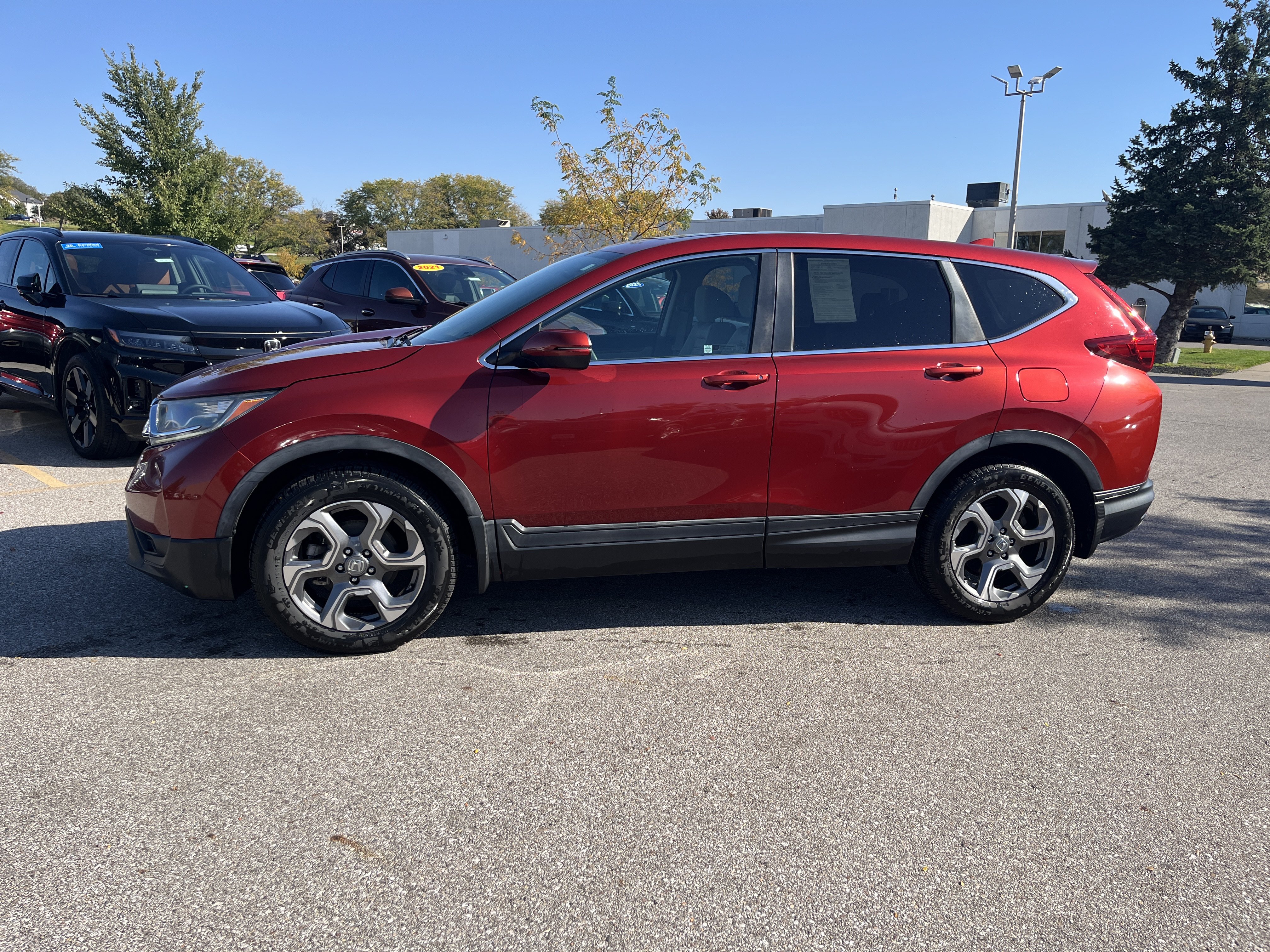 Used 2018 Honda CR-V EX image 7