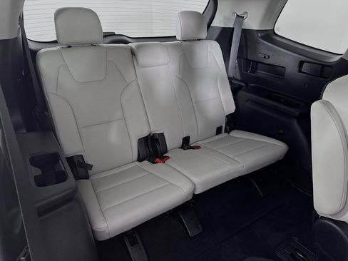 Used 2023 Kia Telluride S w/ S Sunroof Package image 29