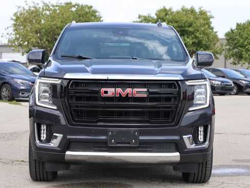Used 2023 GMC Yukon SLT AWD/4WD image 2