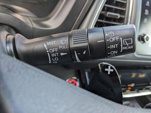 Used 2021 Honda HR-V EX image 34