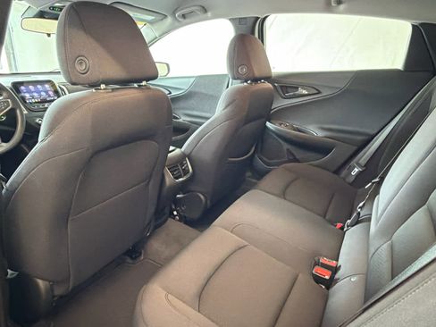 Used 2023 Chevrolet Malibu LT FWD image 18