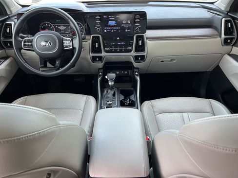 Used 2021 Kia Sorento EX AWD/4WD image 31