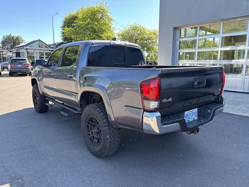 Used 2023 Toyota Tacoma SR5 AWD/4WD image 3