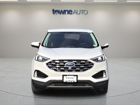 Used 2022 Ford Edge Titanium w/ Equipment Group 301A AWD/4WD image 8