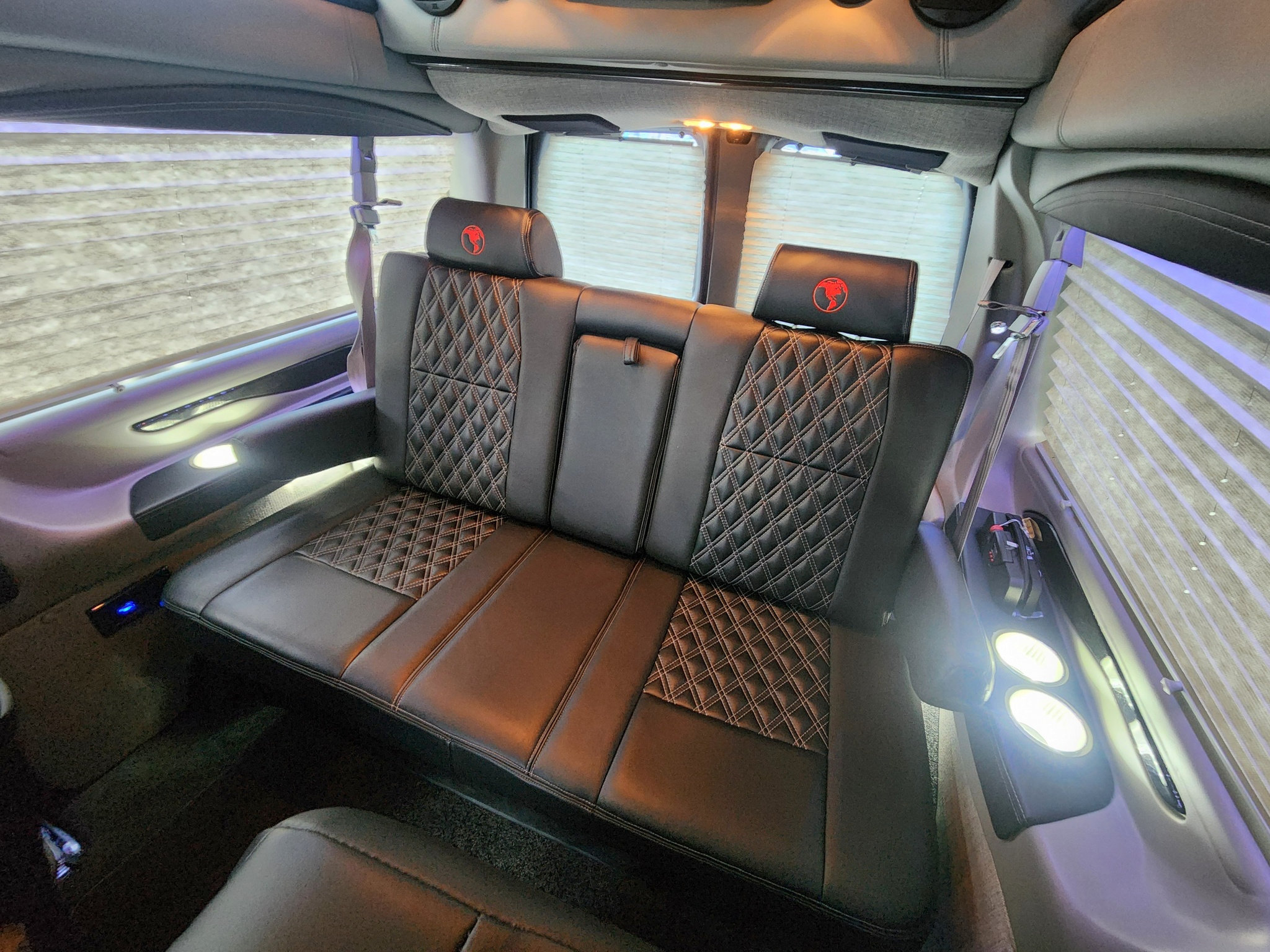 Used 2023 Chevrolet Express 2500 RWD image 24