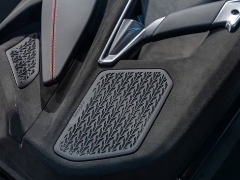 Used 2025 Lamborghini Revuelto AWD/4WD image 49