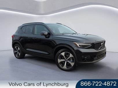 New 2026 Volvo XC40 B5 Plus w/ Protection Package Premier