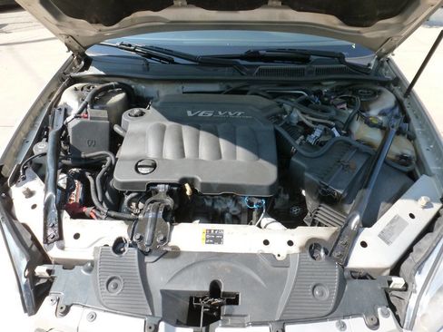 Used 2014 Dodge Avenger SE w/ Quick Order Package 27Z SE V6 image 16