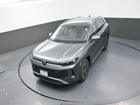 New 2026 Volkswagen Tiguan S AWD/4WD image 15