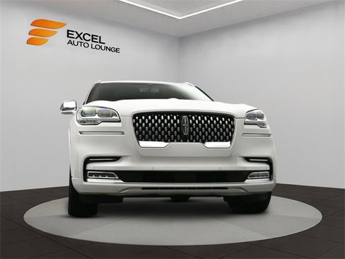 Used 2020 Lincoln Aviator Black Label w/ Dynamic Handling Package image 51