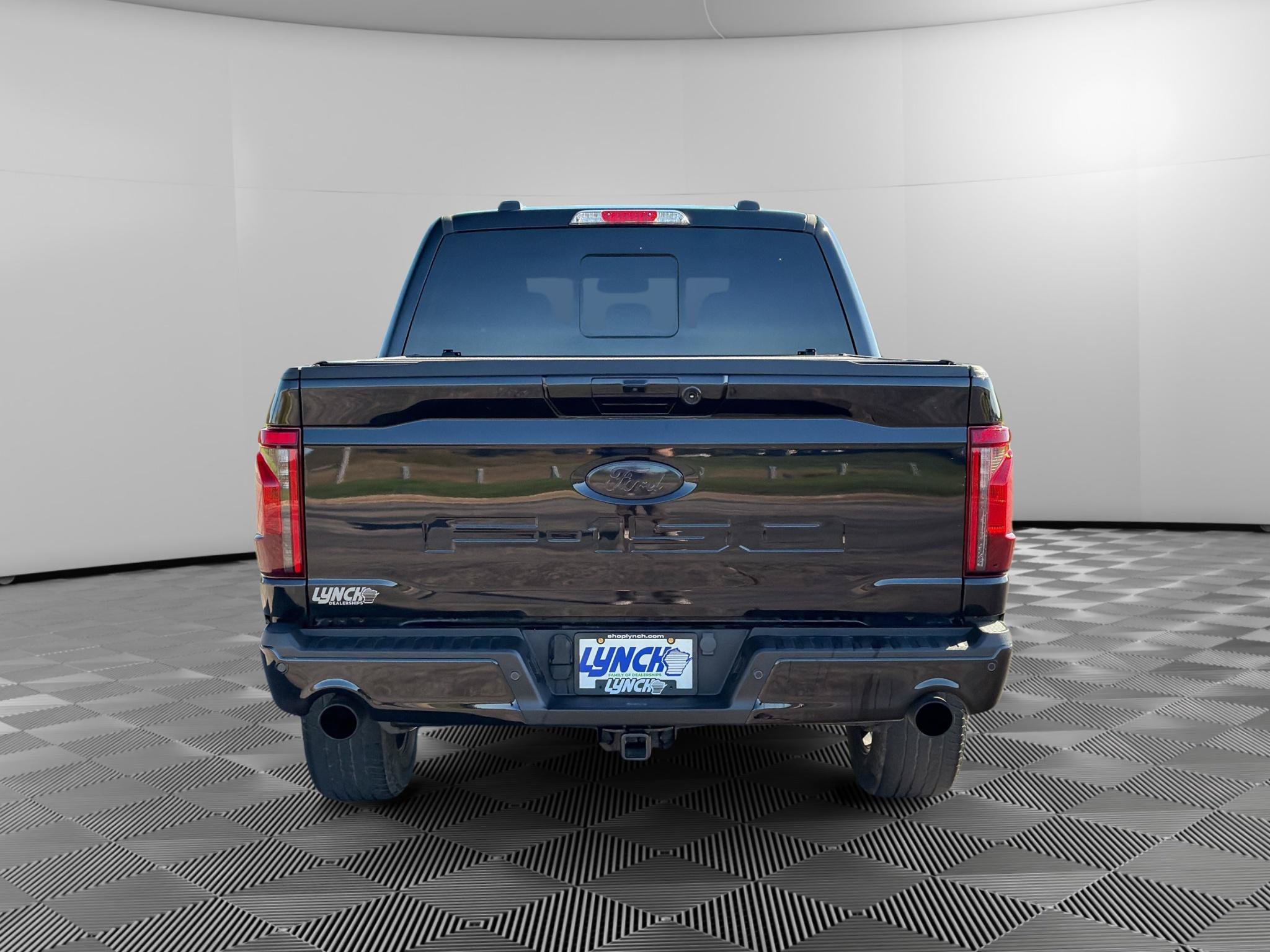 Certified 2024 Ford F150 XLT AWD/4WD image 3