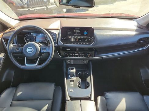 Used 2021 Nissan Rogue SL w/ Premium Package image 18