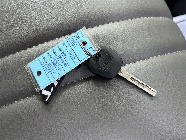 Used 2023 GMC Savana 2500 RWD image 29