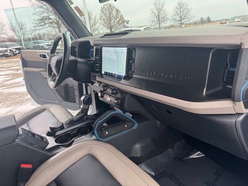 Certified 2023 Ford Bronco Wildtrak image 34
