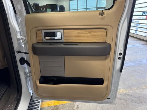 Used 2011 Ford F150 Lariat w/ Lariat Plus Pkg image 29