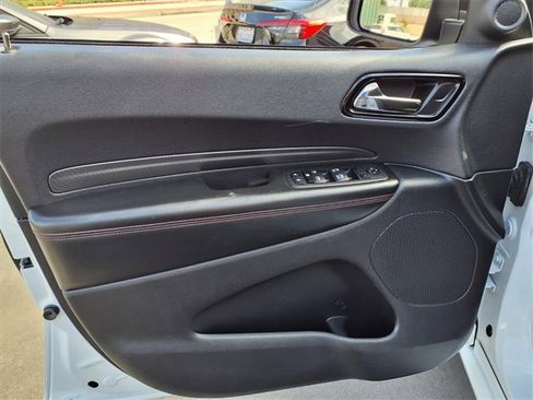 Used 2023 Dodge Durango GT image 12