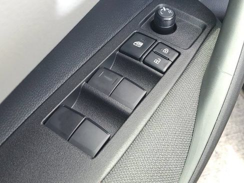 Used 2026 Toyota Corolla SE FWD image 24