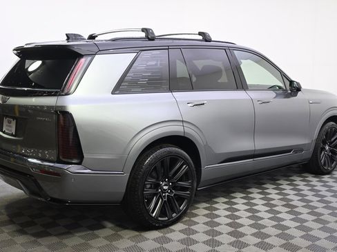 New 2026 Cadillac Vistiq Platinum image 7