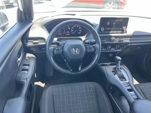 Used 2024 Honda HR-V Sport image 7