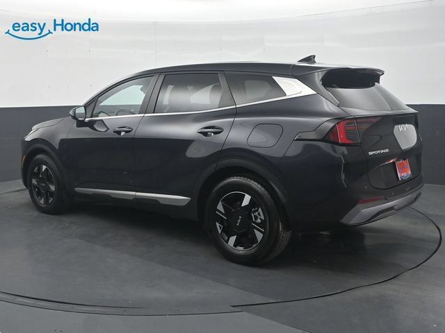 Used 2026 Kia Sportage LX FWD image 5
