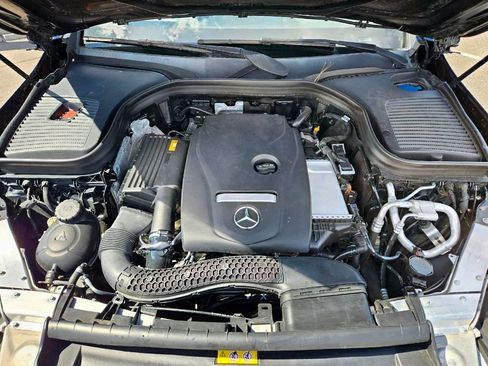 Used 2019 Mercedes-Benz GLC 300 image 16