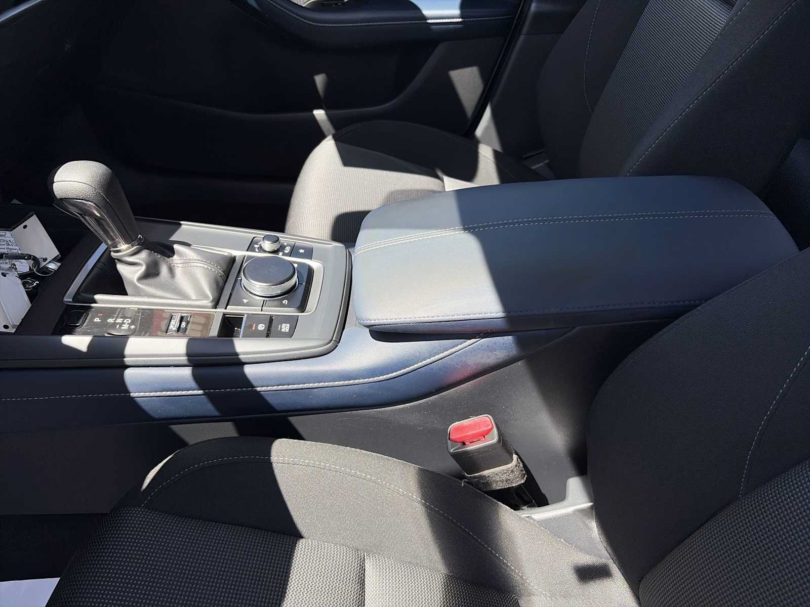 Used 2020 MAZDA CX-30 FWD image 21