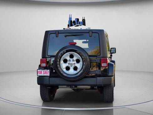 Used 2015 Jeep Wrangler Unlimited Sahara w/ Dual Top Group image 5