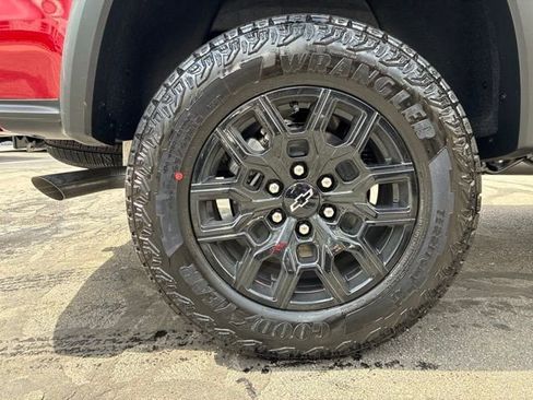 New 2026 Chevrolet Colorado Trail Boss AWD/4WD image 9