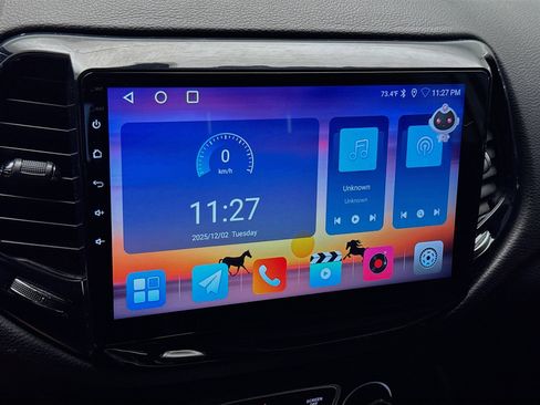 Used 2018 Jeep Compass Latitude w/ Popular Equipment Group image 10