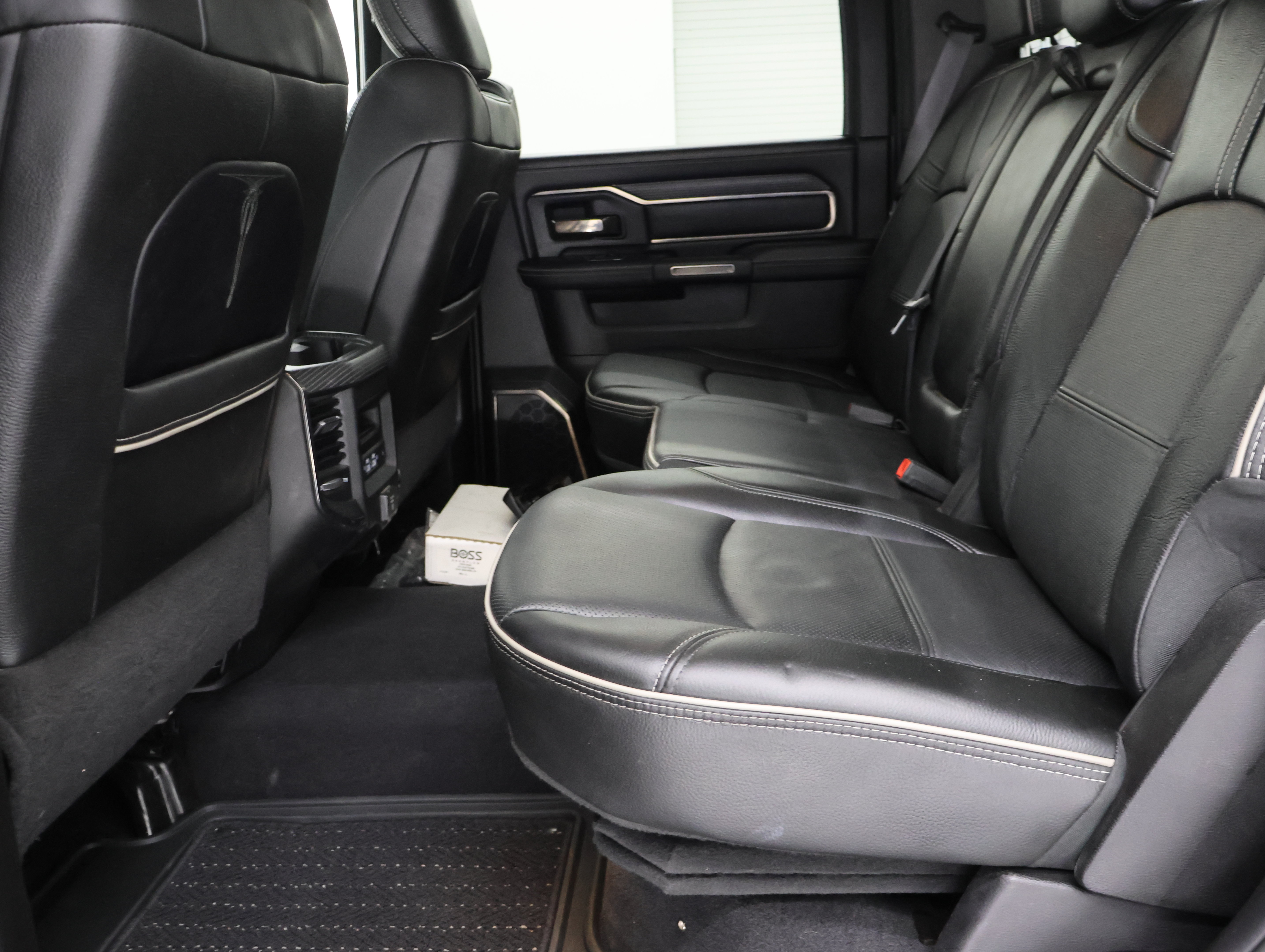 Used 2021 RAM 3500 Limited AWD/4WD image 36
