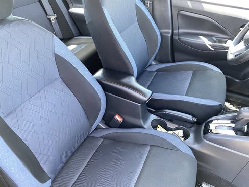 Certified 2025 Nissan Versa SV w/ Trunk Package FWD image 11