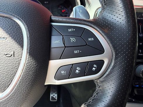 Used 2021 Jeep Grand Cherokee SRT AWD/4WD image 25