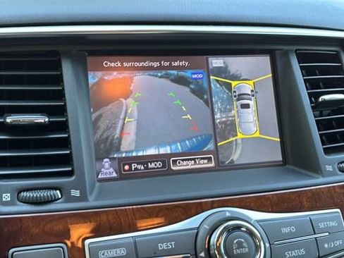 Used 2017 INFINITI QX80 4WD w/ Deluxe Technology Package image 26