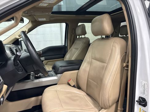 Used 2016 Ford F150 Lariat w/ Equipment Group 502A Luxury image 11