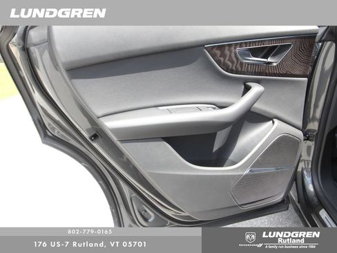 Used 2021 Audi Q8 Prestige AWD/4WD image 18