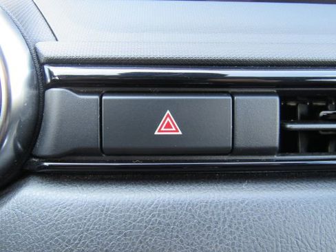 Used 2024 MAZDA MX-5 Miata RF Grand Touring image 35