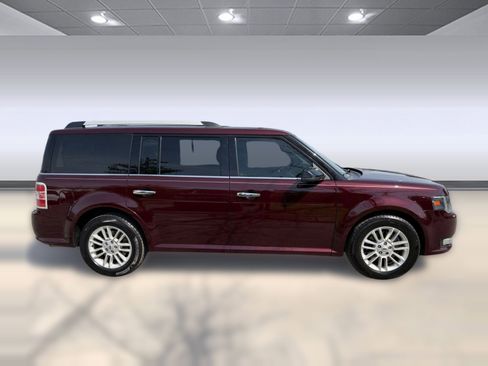 Used 2019 Ford Flex SEL w/ Class III Trailer Tow Package image 8