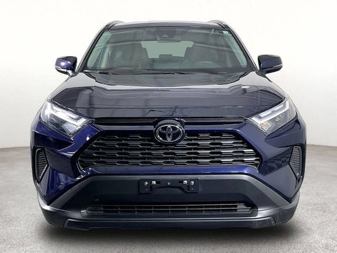 Used 2025 Toyota RAV4 XLE AWD/4WD image 4