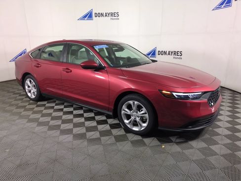 Certified 2025 Honda Accord LX image 10