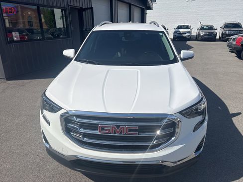 Used 2021 GMC Terrain SLT AWD/4WD image 9