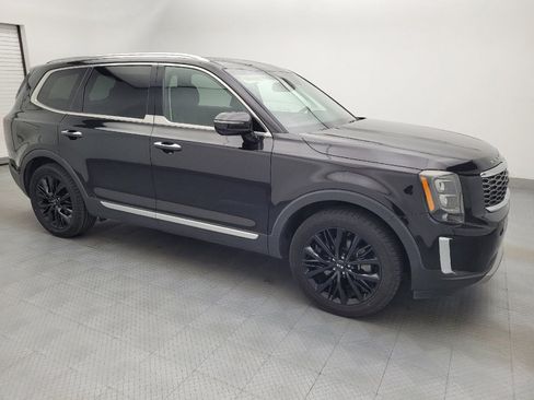 Used 2020 Kia Telluride SX w/ Towing Package FWD image 11