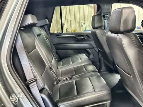 Used 2025 Chevrolet Tahoe LT image 31
