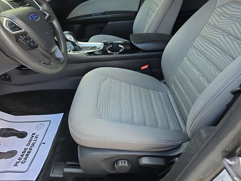 Used 2016 Ford Fusion S FWD image 2