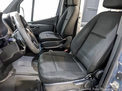 Used 2019 Mercedes-Benz Sprinter 170 image 7