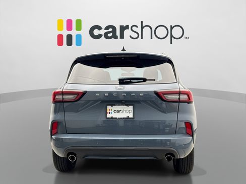 Used 2024 Ford Escape ST-Line w/ Tech Pack #1 FWD image 4